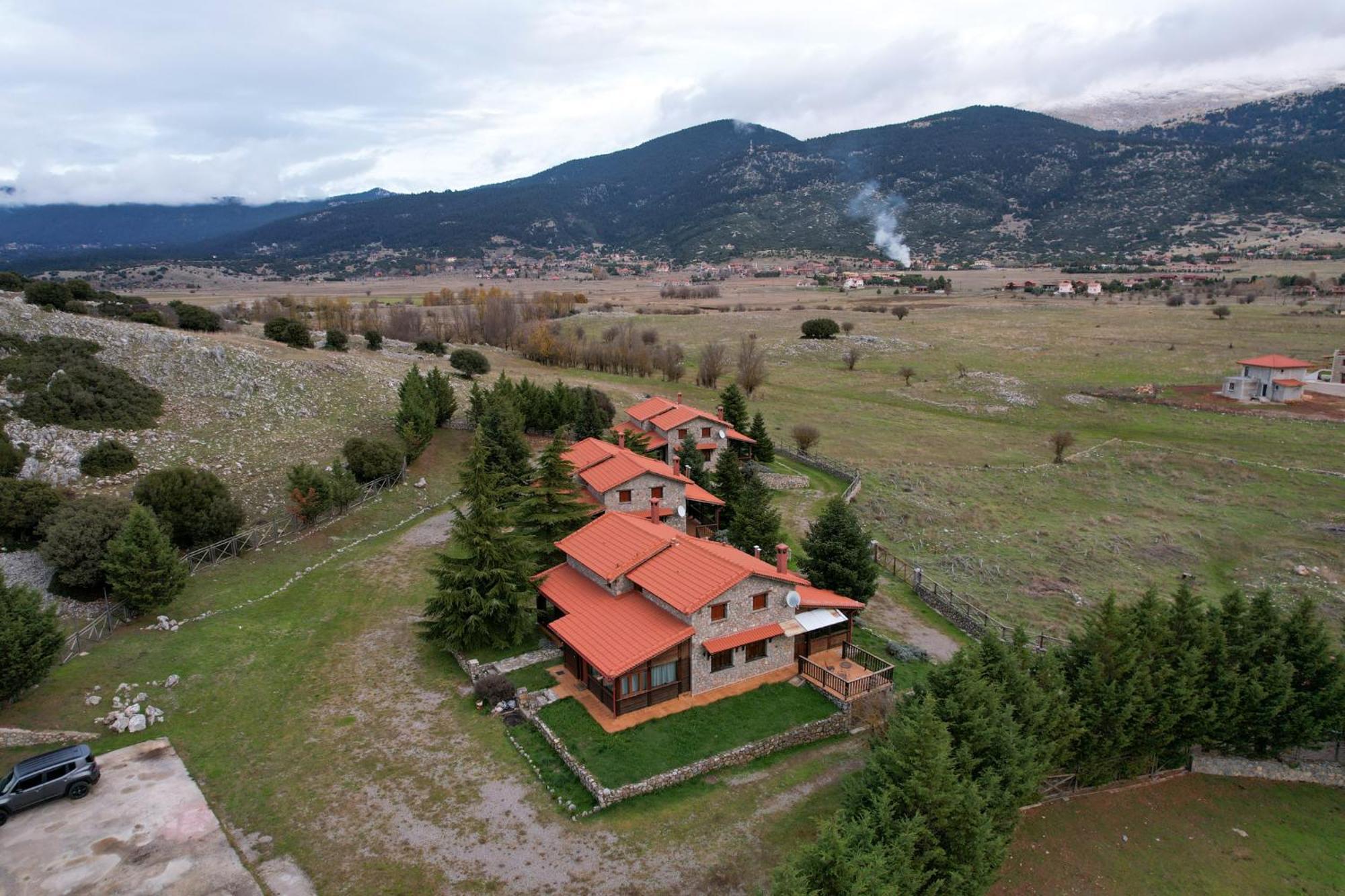 Mont Valley Boutique Chalets Arachova Exterior photo
