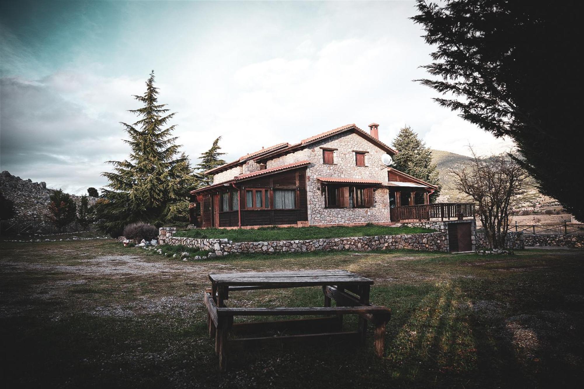 Mont Valley Boutique Chalets Arachova Exterior photo